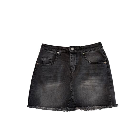 Wild Fable Mini Skirt | Black Denim | Raw Hem  | Size 10 - Picture 1 of 9